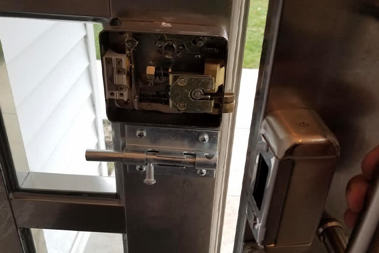 Professional house lockout serivce in Cleveland, OH